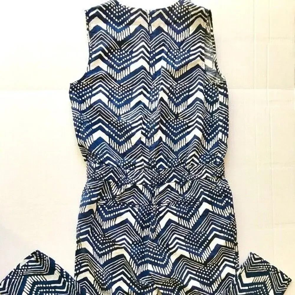 J Crew Cute Linen Zig-Zag Navy and White Print Sleeveless Jumpsuit Romper Size 0